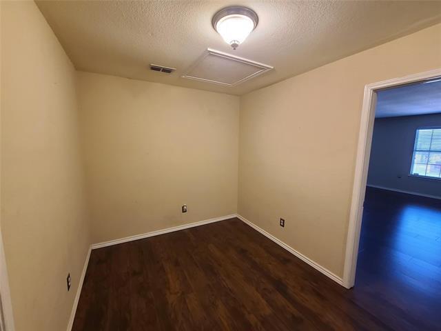 Building Photo - 2502 Cattleman Dr