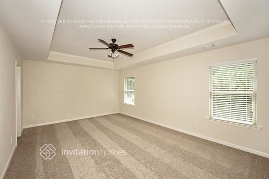 Building Photo - 4121 Oak Field Dr