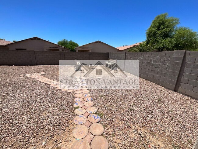 Building Photo - 9257 W Virginia Ave