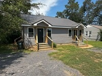 Building Photo - Beautifully Remodeled 2 Bedroom / 1 Bath D...