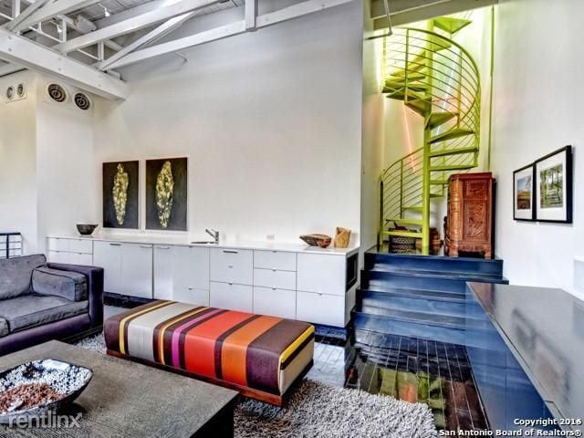 Building Photo - 2 br, 2 bath Condo - 212 Madison