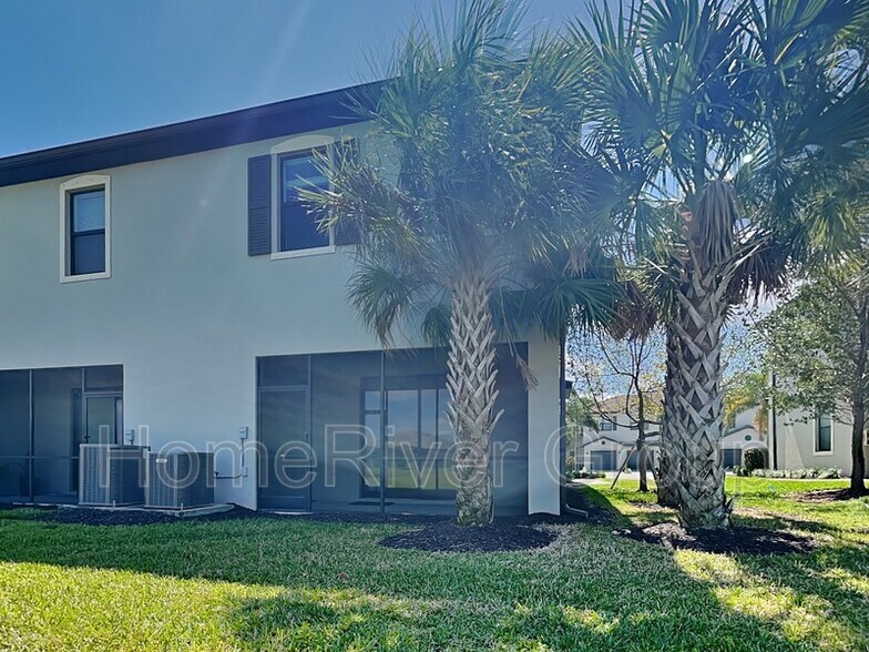 Building Photo - 14124 Pine Lodge Ln