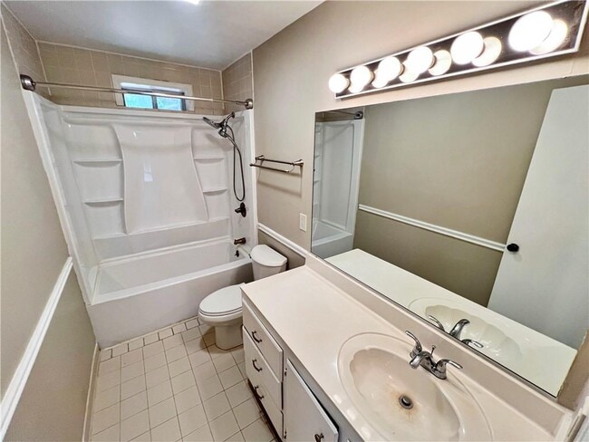 Building Photo - 2692 Post Oak Ct