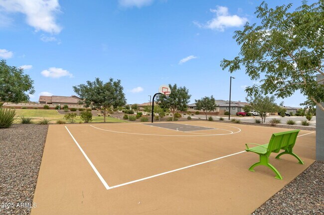 Building Photo - 16423 W Charlotte Dr