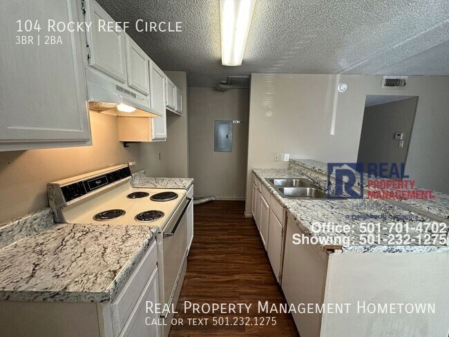 Building Photo - 104 Rocky Reef Cir