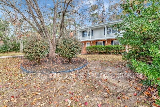 Building Photo - 321 Shaftesbury Ln