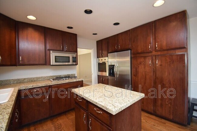 Building Photo - 4754 Idlewild Rd