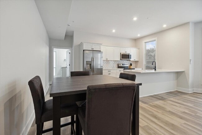 Building Photo - 1164 Terrace St