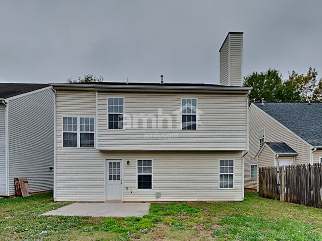 Building Photo - 2809 Reid Meadows Dr