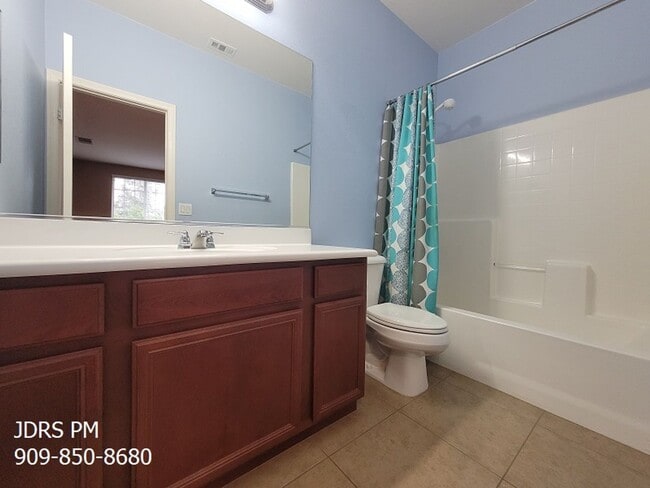 Building Photo - Rancho Cucamonga 4-Bedroom Home