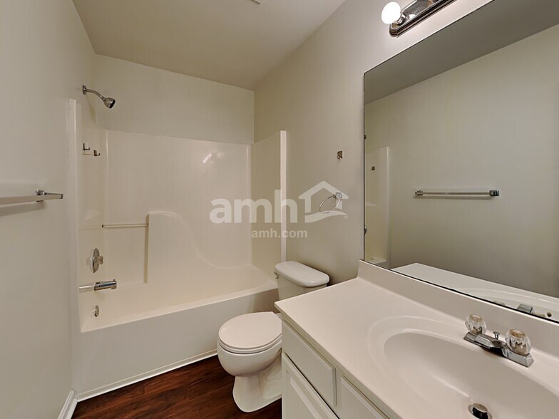 Building Photo - 101 Tagus Ct