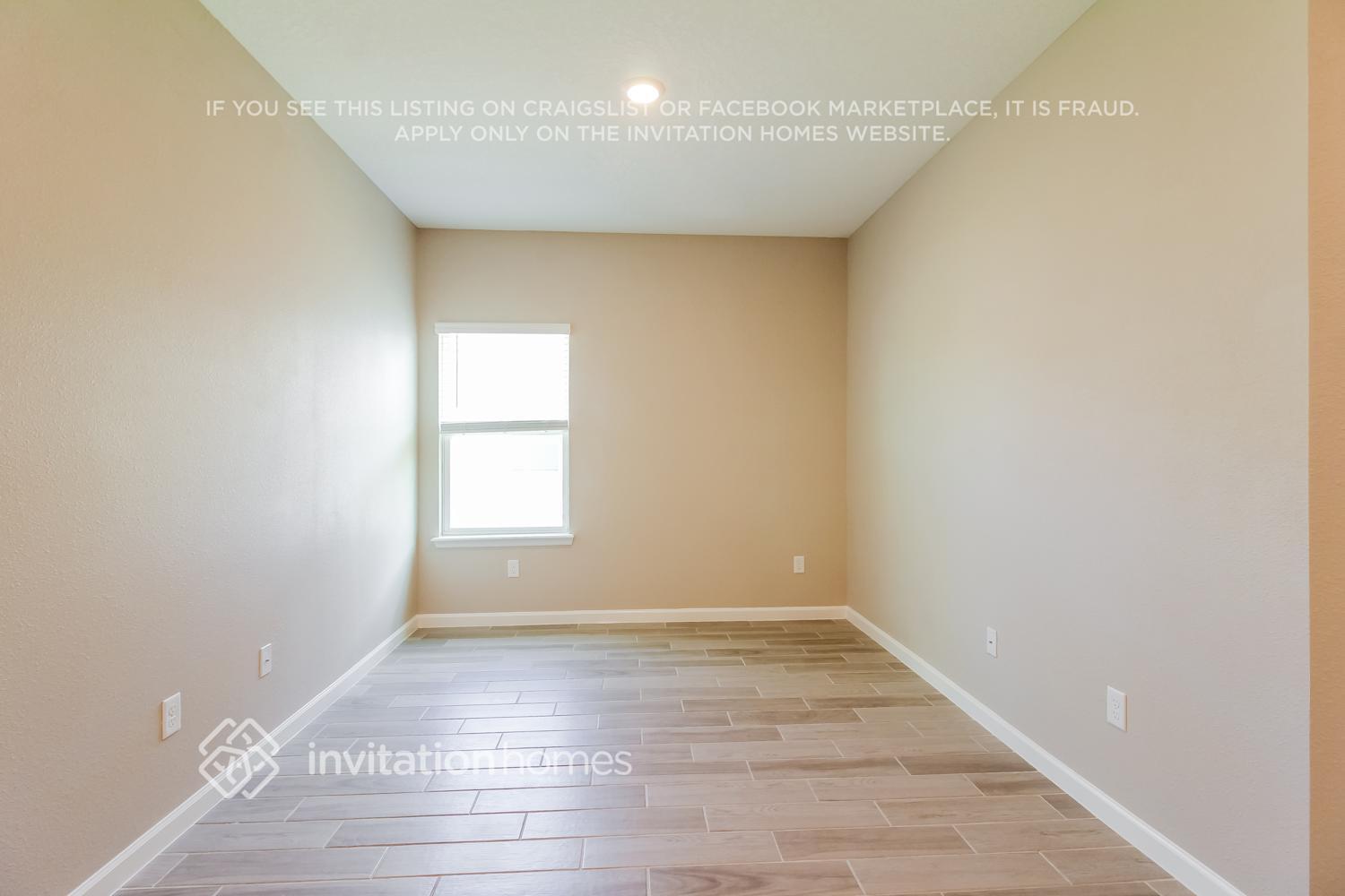 Building Photo - 11376 Oyster Creek Rd