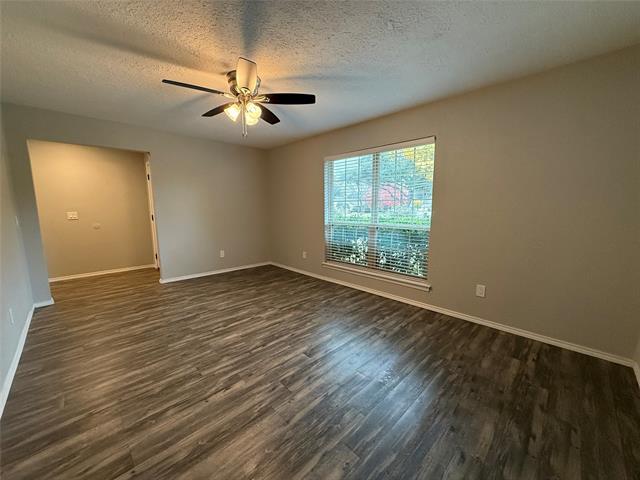 Building Photo - 1920 N Floyd Rd