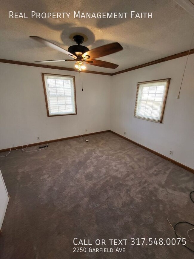 Building Photo - 2250 Garfield Ave