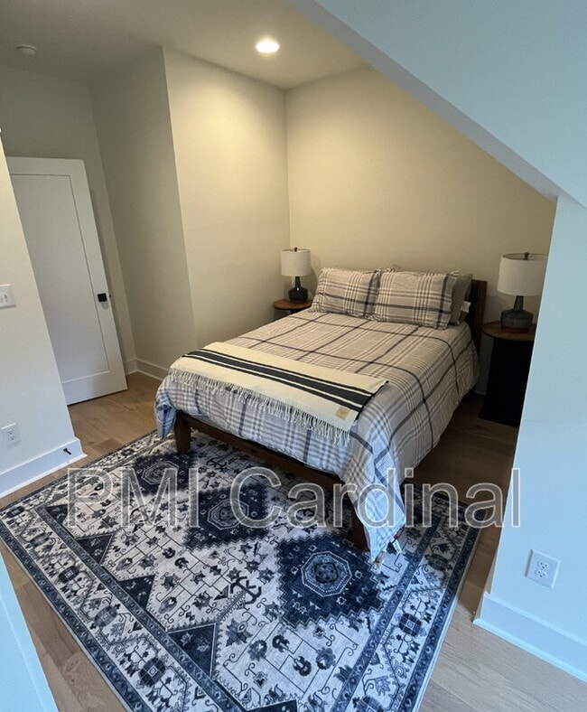 Building Photo - 3121 Colyer Pl