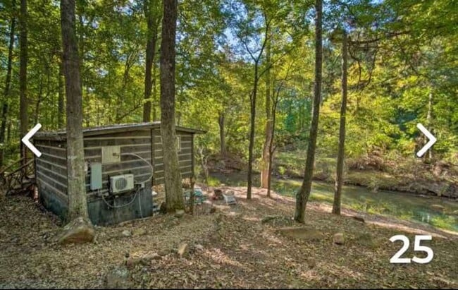Building Photo - 1 Bedroom, 1 Bathroom - Studio Home on Mossy Creek in Summerville! 1/2 off first months rent!