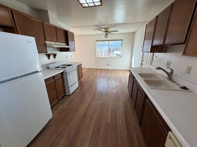 Building Photo - 2600 Apollo Way