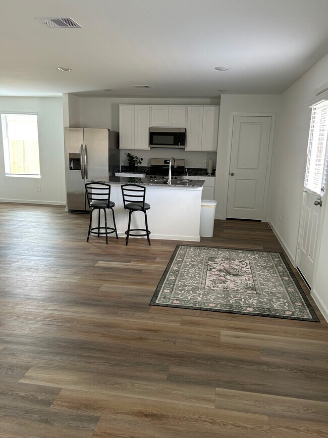 Building Photo - 2407 Cherry Ruby Dr