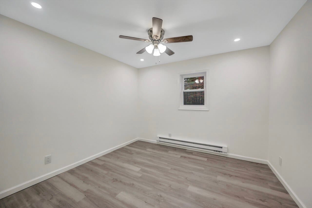 Building Photo - 752 Toll Rd