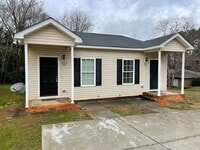 Building Photo - Nice 1 bed/1 bath duplex minutes from downtown Raleigh
