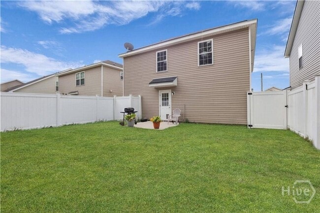 Building Photo - 116 Ristona Dr