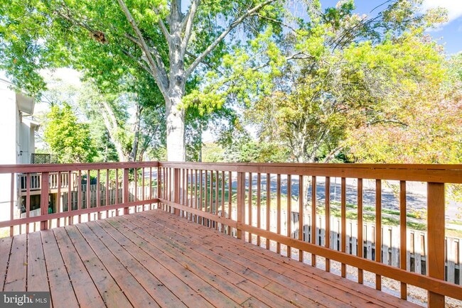 Building Photo - 9836 Sweet Mint Dr