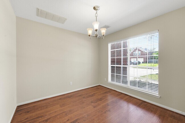 Building Photo - 7419 Timber Ridge Trail