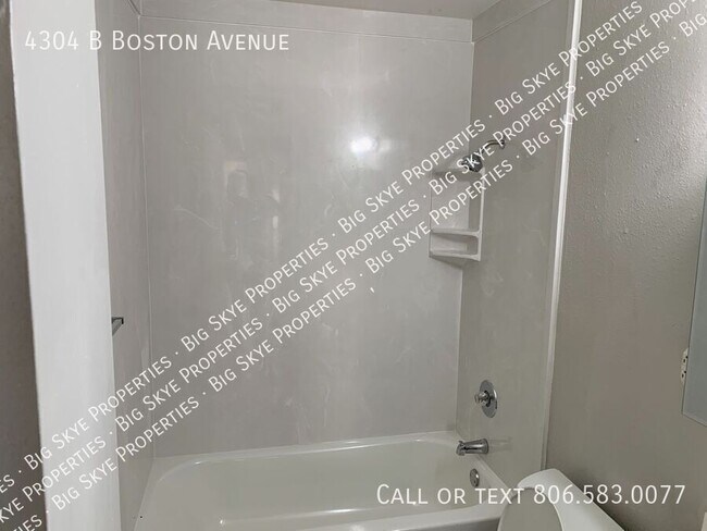 Building Photo - 4304 Boston Ave