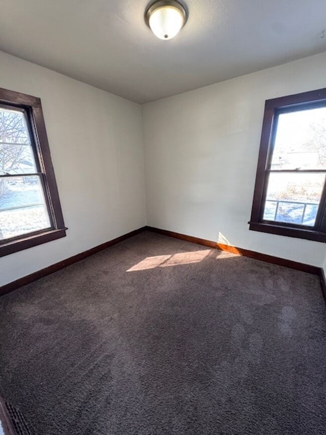 Building Photo - 3006 Reed St