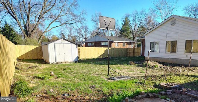Building Photo - 6312 Indian Run Pkwy