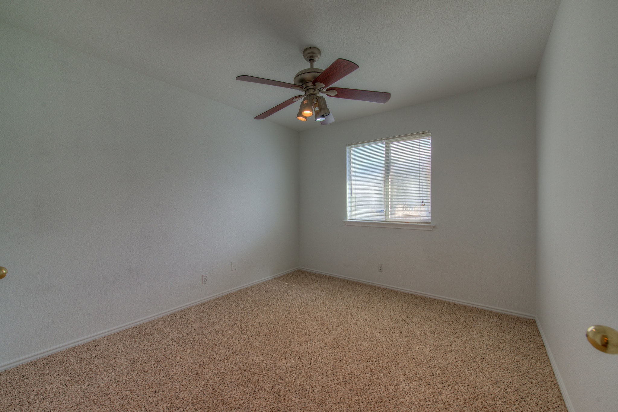 Building Photo - 8433 Alum Rock Dr