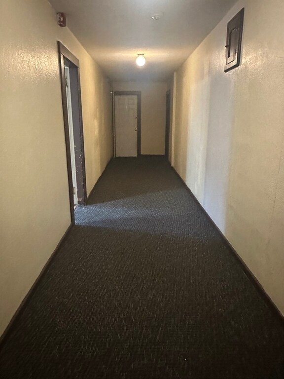 Building Photo - 291 Newport Ave