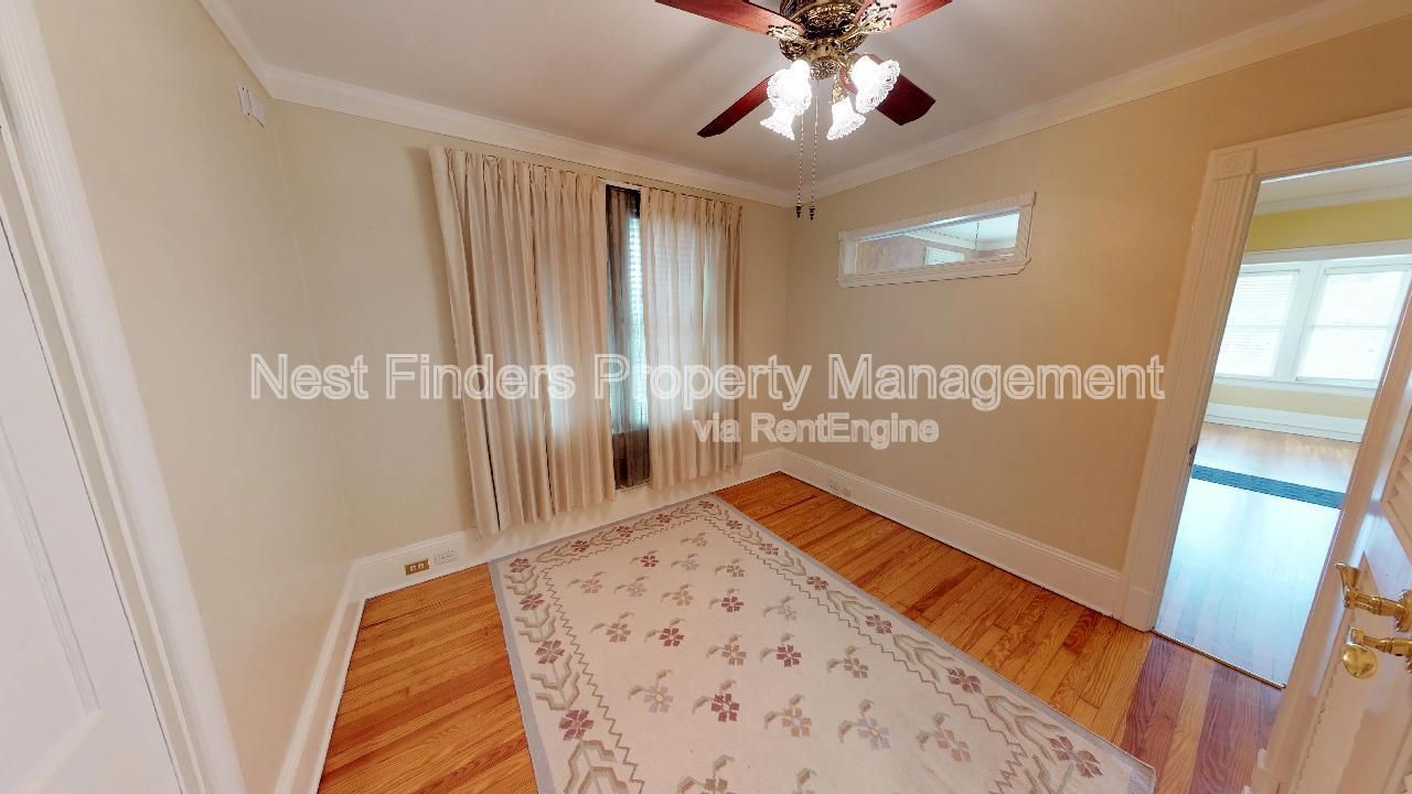 Building Photo - 2044 Forbes St