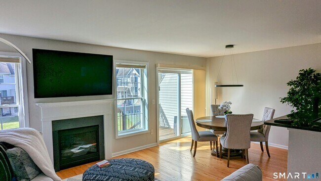 Building Photo - 1306 Briar Woods Ln