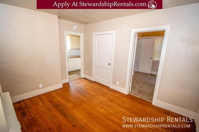 Building Photo - 2024 Emerald St