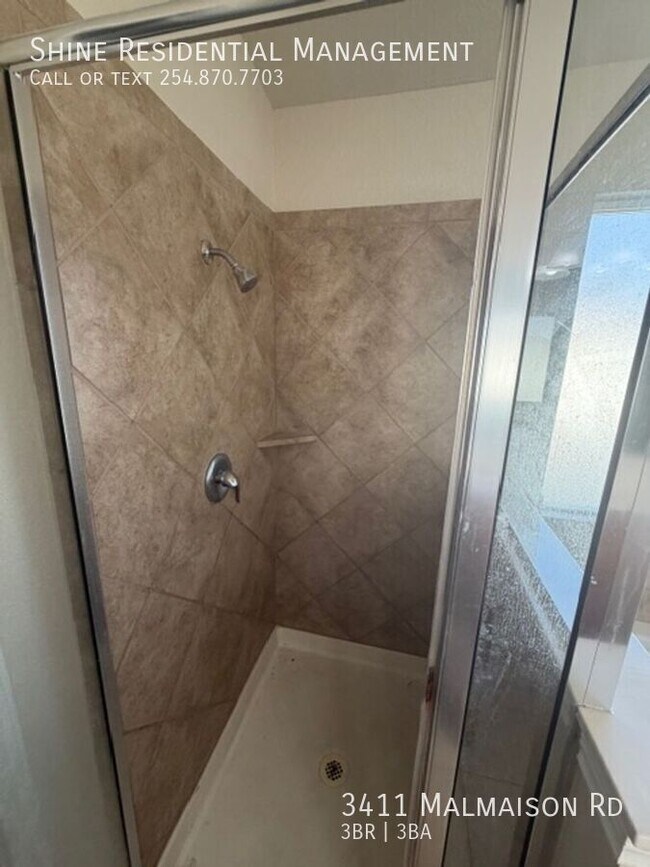 Building Photo - 3411 Malmaison Road