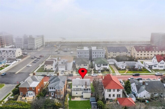 Building Photo - 311 W Penn St