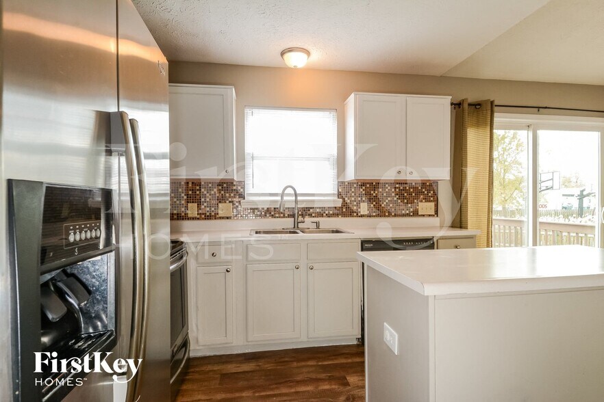 Building Photo - 959 Hearthside Dr