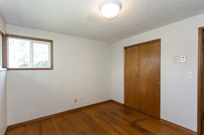 Building Photo - Available Beautiful Single-Level Home with...
