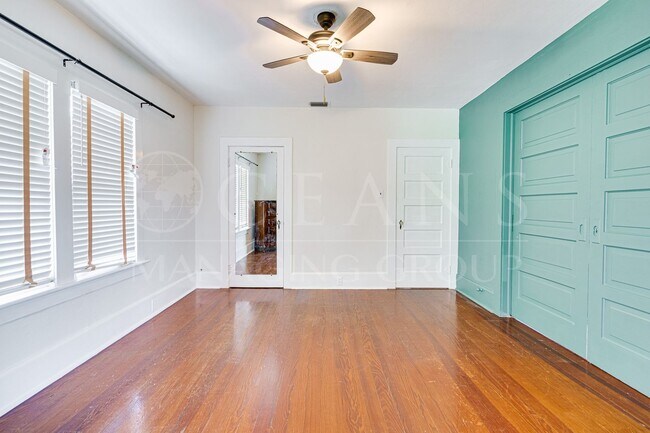 Building Photo - Charming 3 Bedroom, 2 Bathroom Two-Story H...