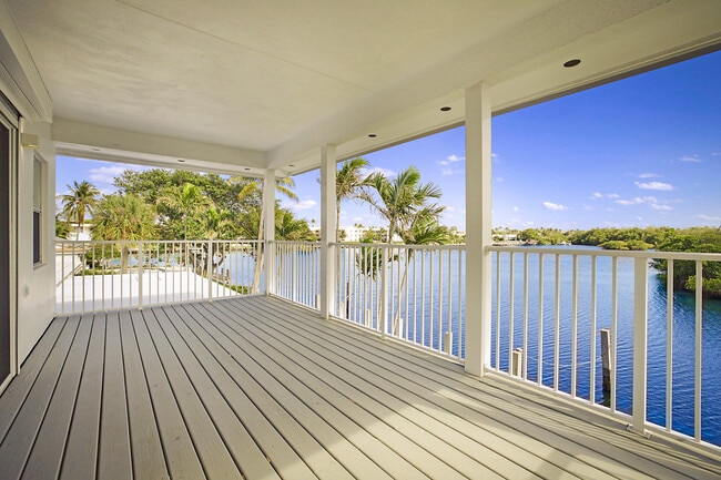 Building Photo - 2 Inlet Cay Dr