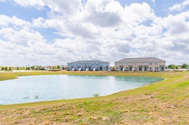 Building Photo - 987 Spring Palms Lp