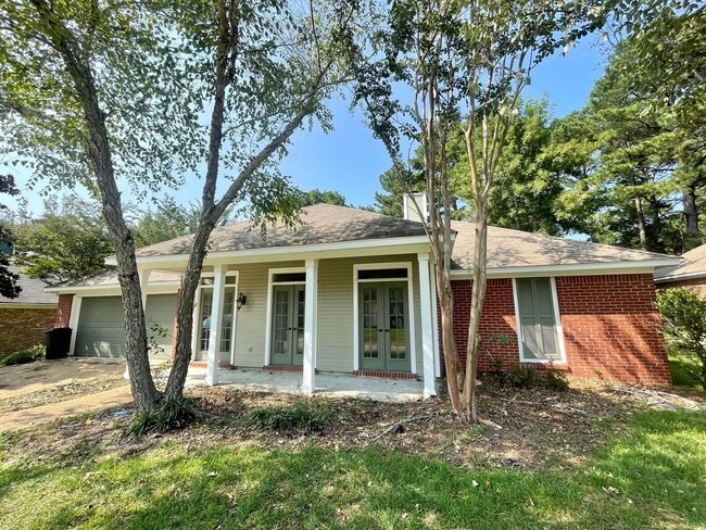 Building Photo - 3/2 Available for Rent in Oak Grove Subdiv...