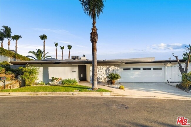 Building Photo - 6530 Lakeridge Rd