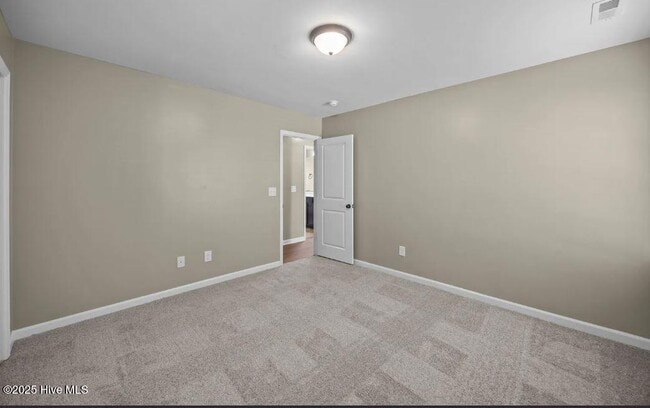 Building Photo - 821 Jade Ln