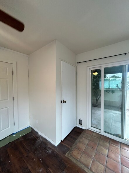 Building Photo - 2528 Denmead St