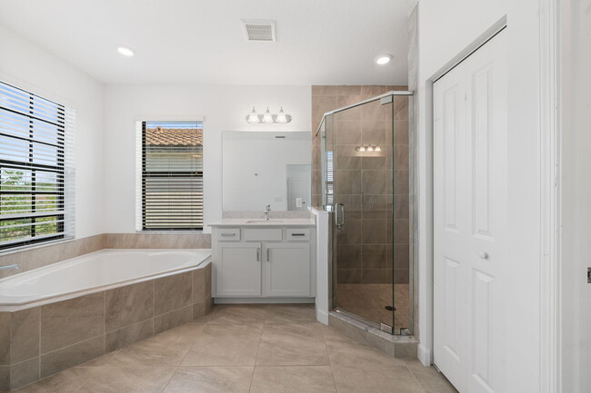Building Photo - 3270 Dunning Dr