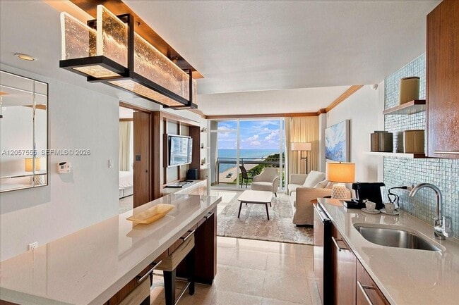 Building Photo - 6801 Collins Ave