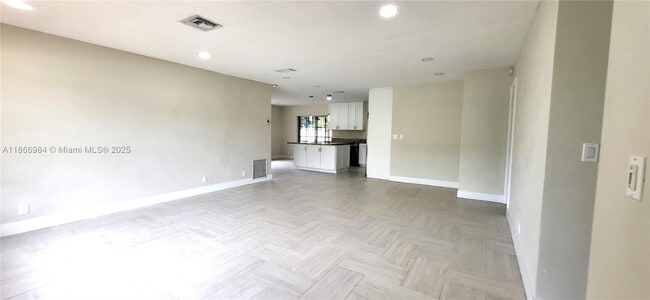 Building Photo - 1444 SW 32nd Ct