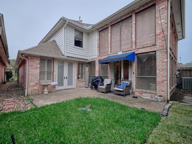 Building Photo - 16623 Manningtree Ln